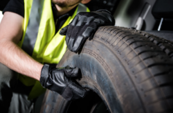 Position available: TYRE FITTER, WEST RYDE